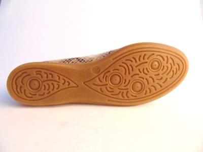 Pantofi femei Lui Shoes, cod 2P401, seria RAINBOW, bej, piele naturala