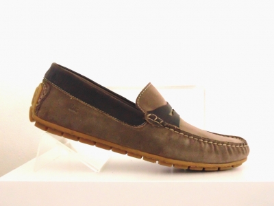 Mocasini barbati Lui Shoes, cod 1M405, seria ROYAL, maro, piele naturala