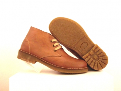 Ghete femei Lui Shoes, cod 2G887, seria CREP, maro deschis, piele naturala