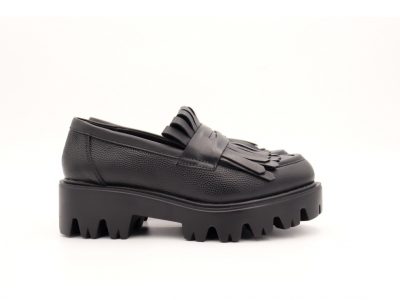 Pantofi femei Lui Shoes, cod 2P434, seria LORI, negru, piele naturala