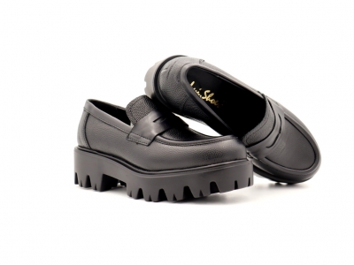 Pantofi femei Lui Shoes, cod 2P438, seria LORI, negru, piele naturala