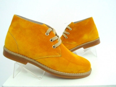 Ghete unisex Lui.Gi, cod 7G17, seria CREP, galben, piele naturala